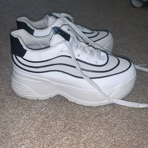 White and black platform sneaker